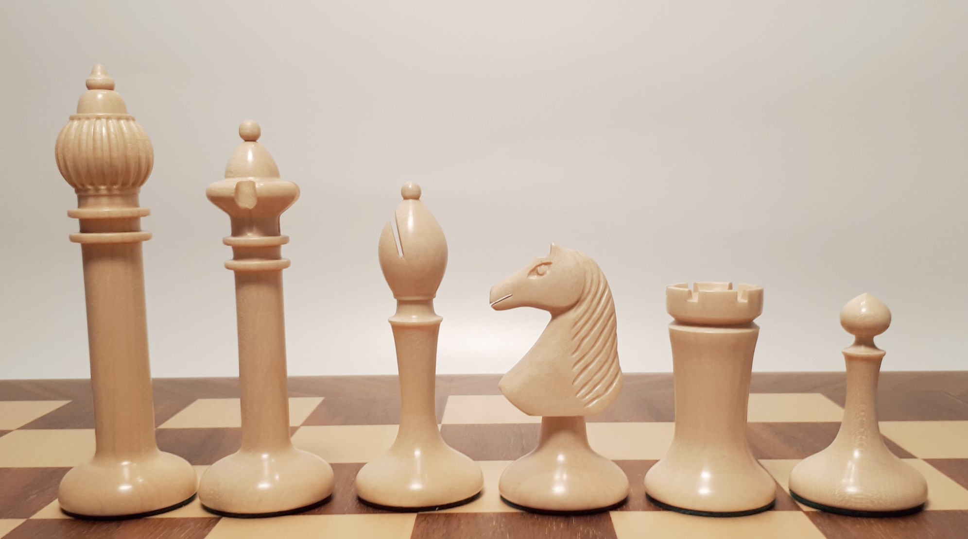 Reproduced 1910 Circa Lasker–Schlechter World Championship Chessmen in  Genuine Ebony Wood & Boxwood - 4.4 King